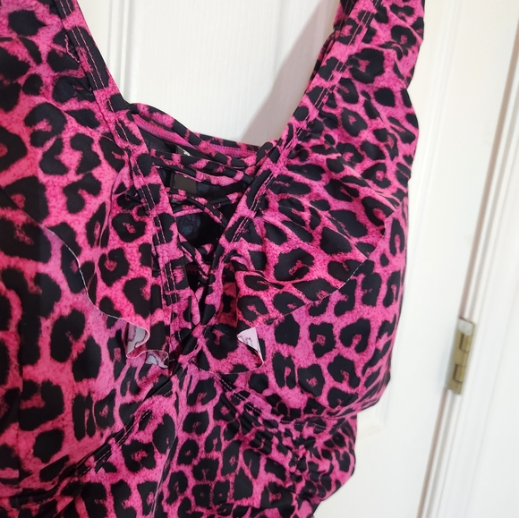 3 Torrid Swimsuits - Picture 2 of 6